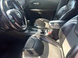 Used 2019 Jeep Cherokee Latitude Plus w/ Cold Weather Group image 5