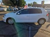 Used 2011 Volkswagen Golf 4-Door image 3