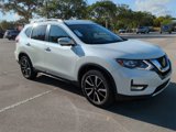 Used 2019 Nissan Rogue SL image 2