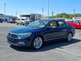 Used 2018 Volkswagen Passat 2.0T SEL Premium image 3