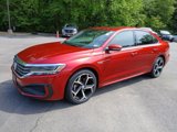 Used 2020 Volkswagen Passat 2.0T R-Line image 1