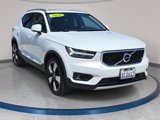 Used 2021 Volvo XC40 T5 Momentum image 3