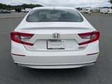 Used 2018 Honda Accord Touring image 4