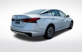 Used 2023 Nissan Altima 2.5 SV image 6