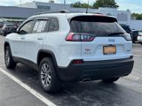 Certified 2022 Jeep Cherokee Latitude Lux w/ Sun & Sound Group image 4