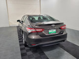 Used 2018 Toyota Camry XLE image 5