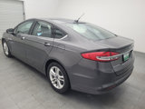 Used 2018 Ford Fusion SE w/ Fusion SE Technology Package image 3