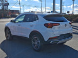 Certified 2022 Buick Encore GX Essence image 4