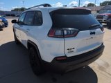 Used 2023 Jeep Cherokee Altitude Lux image 5