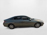 Certified 2025 Hyundai Elantra SE image 4
