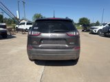 Used 2019 Jeep Cherokee Latitude Plus image 5