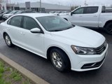 Used 2018 Volkswagen Passat 2.0T S w/ Driver Assistance Package image 2