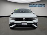 Used 2022 Volkswagen Tiguan SE w/ Panoramic Sunroof Package image 3