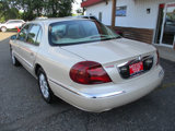 Used 2002 Lincoln Continental image 6
