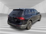 Used 2023 Volkswagen Tiguan SE w/ Panoramic Sunroof Package image 3