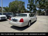 Used 2006 Lincoln Town Car Signature Limited image 5