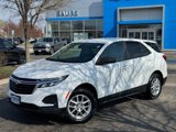 Used 2022 Chevrolet Equinox LS w/ LS Convenience Package image 2
