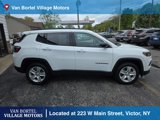 Used 2022 Jeep Compass Latitude w/ Convenience Group image 5