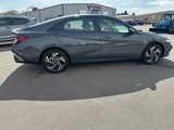 Used 2025 Hyundai Elantra Sport image 2