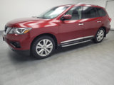Used 2019 Nissan Pathfinder SL w/ SL Premium Package image 2
