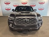 Used 2022 Toyota Tacoma TRD Sport image 2