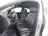 Used 2022 Porsche Cayenne Coupe image 6