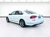Used 2017 Volkswagen Passat 1.8T R-Line image 6