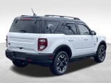 Used 2021 Ford Bronco Sport Outer Banks w/ Outer Banks Package (96D) image 3