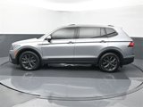 Used 2023 Volkswagen Tiguan SE image 2