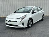 Used 2018 Toyota Prius Four image 2