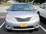 Used 2013 Toyota Sienna XLE image 2