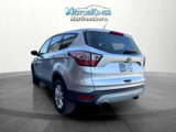 Used 2017 Ford Escape SE image 3