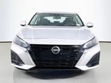 Used 2023 Nissan Altima 2.5 SV image 2