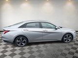 Used 2023 Hyundai Elantra Limited image 2