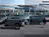 New 2025 Hyundai Elantra SE image 3