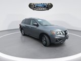 Used 2020 Nissan Pathfinder S image 2