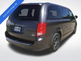 Used 2017 Dodge Grand Caravan GT image 4