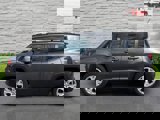 Used 2016 Jeep Renegade Limited image 2