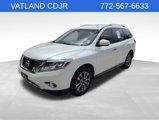 Used 2015 Nissan Pathfinder SV image 3