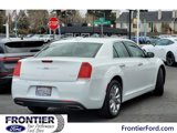 Used 2018 Chrysler 300 Limited w/ Safetytec Plus Group image 4