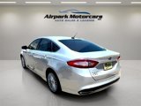 Used 2016 Ford Fusion SE w/ Equipment Group 202A image 4