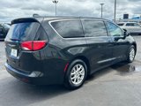 Used 2023 Chrysler Voyager LX image 3
