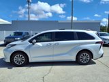Used 2022 Toyota Sienna XLE image 4