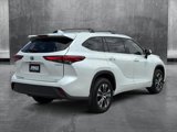 Used 2022 Toyota Highlander XLE image 5