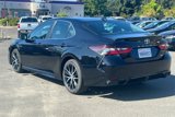 Used 2022 Toyota Camry SE image 3
