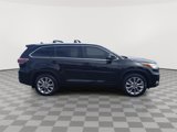 Used 2015 Toyota Highlander Limited image 2