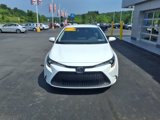 Used 2022 Toyota Corolla LE image 2