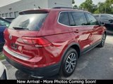 Used 2019 Volkswagen Tiguan SE w/ Panoramic Sunroof Package image 3