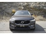 Used 2022 Volvo XC60 B5 Momentum w/ Climate Package image 5