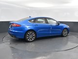 Used 2020 Ford Fusion SE image 3